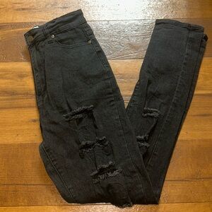 Fashion Nova Ripped Skinny Jean